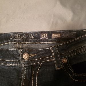 Like New Miss Me 34 Signature Cuffed Capri